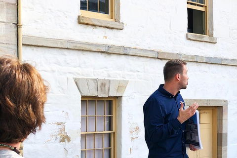 Convicts And The Rocks: Sydney's Walking Tour Led By Historian - Food Delivery Shop 2