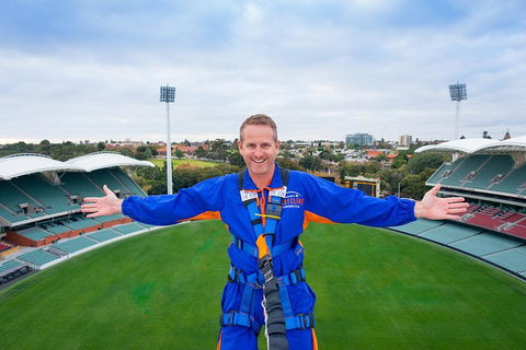 RoofClimb Adelaide Oval Experience - Food Delivery Shop 5