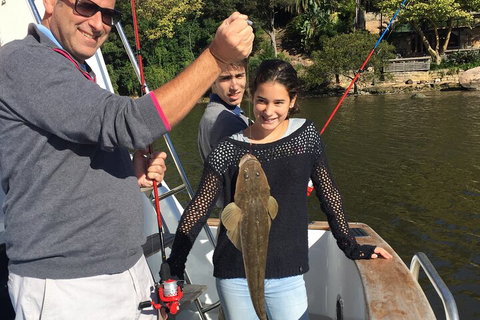 Private Luxury Sydney Harbour Cruise - Pet Food Australia 0