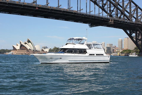 Private Luxury Sydney Harbour Cruise - Pet Food Australia 1