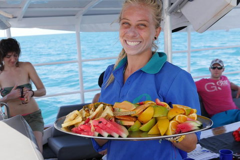 Ocean Free Green Island & Great Barrier Reef Snorkel Cruise, Cairns 25 Guests - Pet Food Australia 1