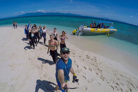 Ocean Safari Great Barrier Reef Experience In Cape Tribulation - Food Delivery Shop 5