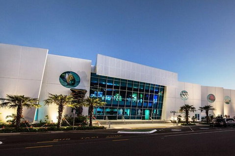 Cairns Aquarium Admission Ticket - Food Delivery Shop 4