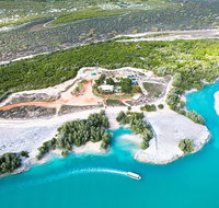 Half-Day Willie Creek Pearl Farm Tour with Helicopter Flight - Food Delivery Shop