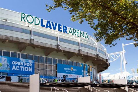 Melbourne Sports Walking Tour - Pet Food Australia 2