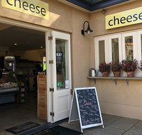 Small Group Adelaide Hills and Hahndorf Hideaway Tour from Adelaide - Food Delivery Shop