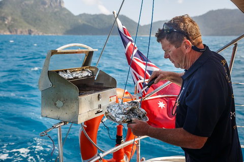 2-Night Cabin Charter Aboard Cruising Yacht Milady - Food Delivery Shop 5