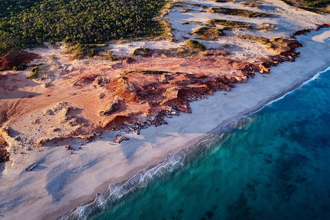 Gorgeous Gorges Tour - Windjana & Bell Gorge, Mt Hart, Cape Leveque - Food Delivery Shop 4