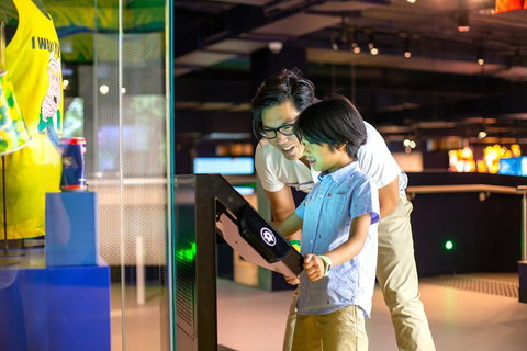 Melbourne Sports Experience + Free Australian Sports Museum Entry - Food Delivery Shop 3