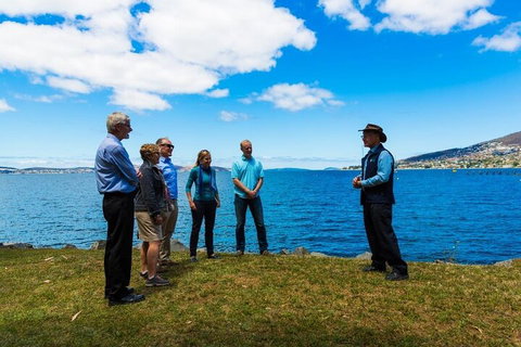 Grand Hobart Walking Tour - Food Delivery Shop 1