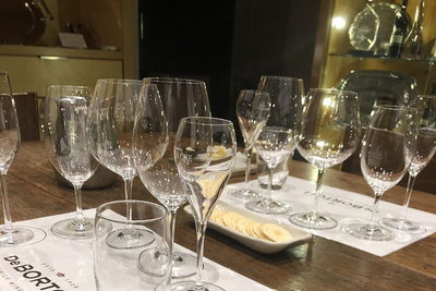 Yarra Valley Premium Tour inc Lunch and Cheese and Wine Pairing at De Bortoli