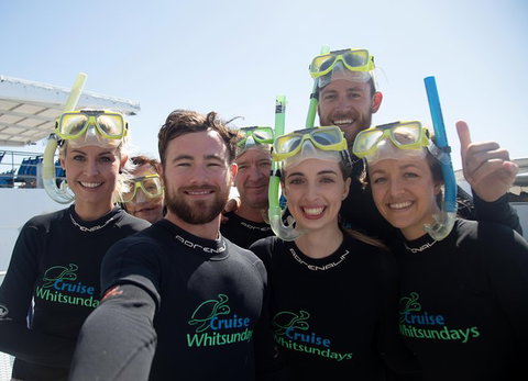 Great Barrier Reef Day Cruise To Reefworld - Food Delivery Shop 4