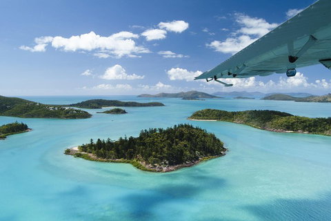 The Whitsunday Express Scenic Flight - 25 Minutes - Food Delivery Shop 1