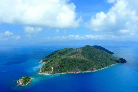 The Whitsunday Express Scenic Flight - 25 Minutes - Food Delivery Shop 3
