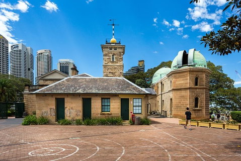 Sydney Scavenger Hunt: Inside Sydney - Food Delivery Shop 1