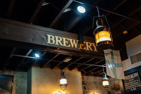 Drinks & Bites In Sydney Private Tour - Food Delivery Shop 2