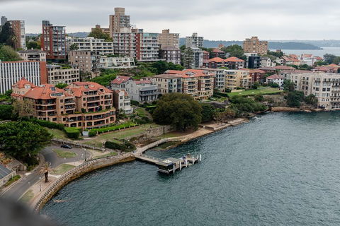 Full Coverage Sydney Private City Tour - Food Delivery Shop 3