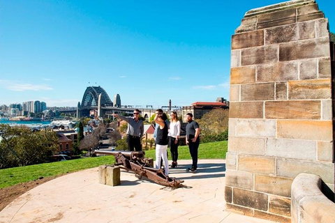Private Essential Sydney Tour Including Lunch At The Cruising Yacht Club Of Australia - Food Delivery Shop 4