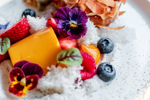 Deluxe Dinner Package By Luke Nguyen At Botanic House - Food Delivery Shop 0