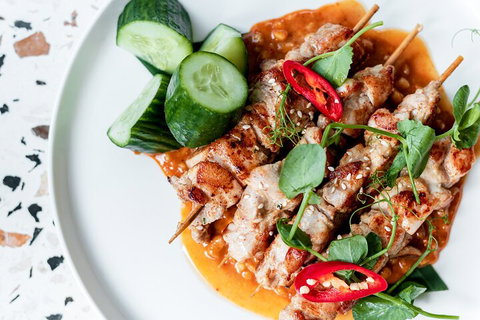 Deluxe Dinner Package By Luke Nguyen At Botanic House - Food Delivery Shop 1