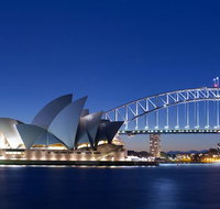 Sydney Self-Guided Audio Tour - Food Delivery Shop