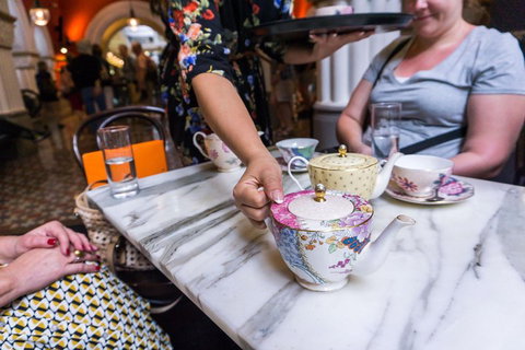 Sydney Walking Tour â€”Â Secrets Of Sydney - Food Delivery Shop 1