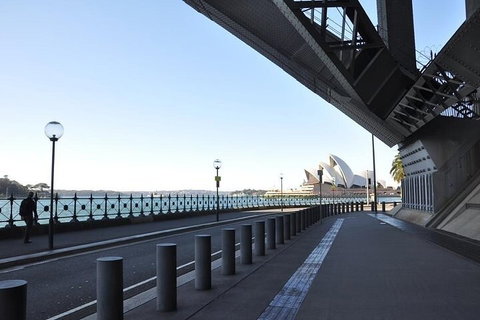Private Sydney Half Day Tour - Food Delivery Shop 3